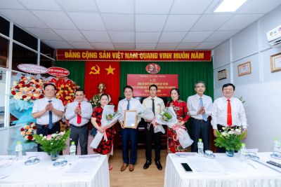 LỄ CÔNG BỐ QUYẾT ĐỊNH THÀNH LẬP CHI BỘ CT CP ĐTPT HOÀNG YẾN LOGISTIC CN LỘC NINH