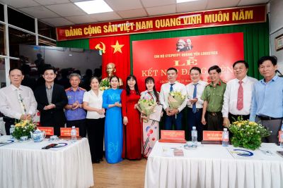 LỄ KẾT NẠP ĐẢNG NĂM 2025 TẠI HOÀNG YẾN LOGISTICS – NIỀM TỰ HÀO VÀ TRÁCH NHIỆM MỚI